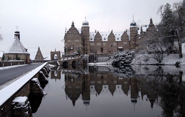 Schloss Hämelschenburg am 3. Januar 2016 -
Trakehner Gestüt Hämelschenburg