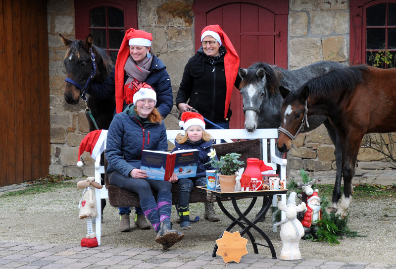 Nikolaus - 6. Dezember 2021 in Hmelschenburg  - Foto: Beate Langels - Trakehner Gestt Hmelschenburg