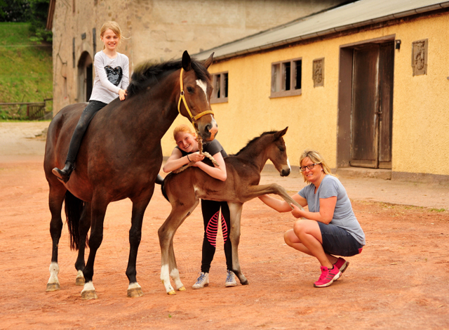 Tacyra mit Stutfohlen von Alter Fritz - Foto: Beate Langels