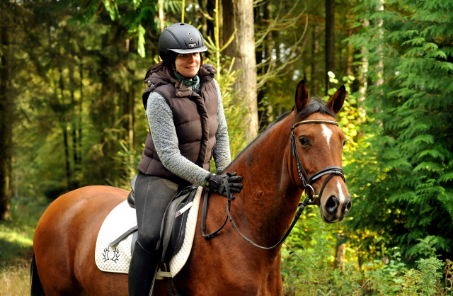 Kitty und Franziska - 21.10.2015  - Foto Beate Langels - Trakehner Gestt Hmelschenburg