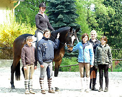 Zukunftstag in Hämelschenburg - Gruppenfoto mit Eiskönig