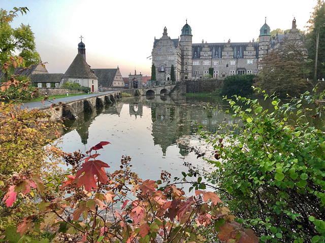 Schloss Hmelschenburg - Foto: Beate Langels - 
Trakehner Gestt Hmelschenburg