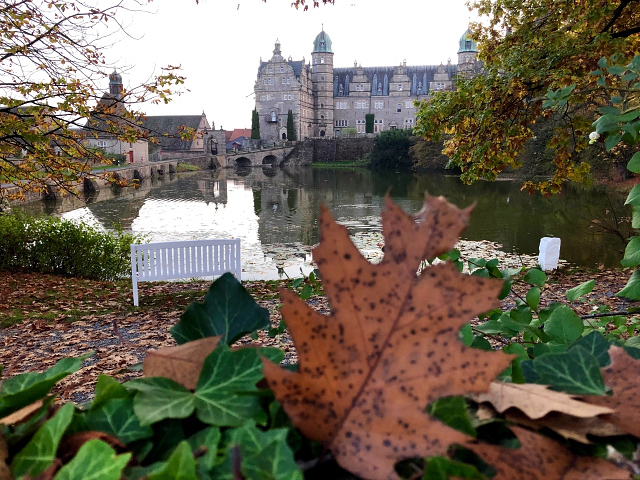 Schloss Hmelschenburg - Foto: Beate Langels - 
Trakehner Gestt Hmelschenburg