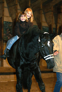 Kostolany am 25. Geburtstag - mit Johanna und Leni, Trakehner Gestt Hmelschenburg - Beate Langels