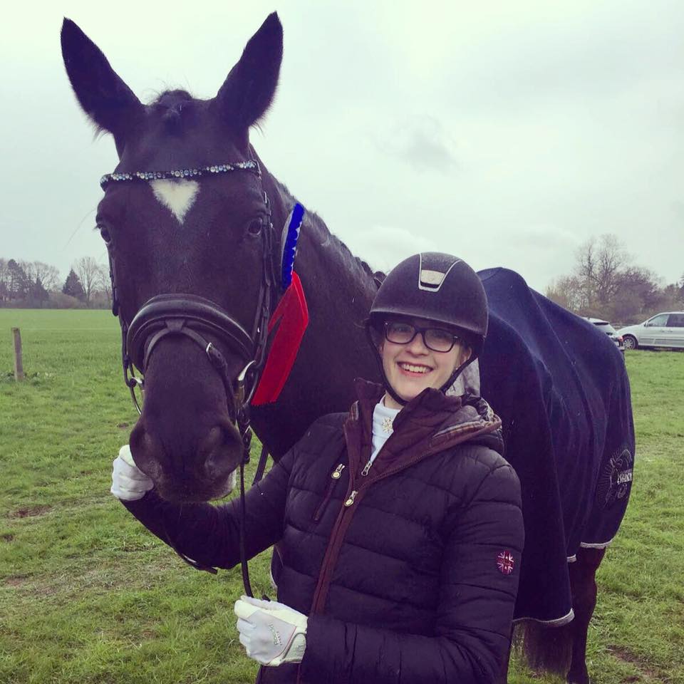 Ehramo von Alter Fritz x Kostolany und Aileen im April 2016 - Foto: Kluge - Trakehner Gestt Hmelschenburg