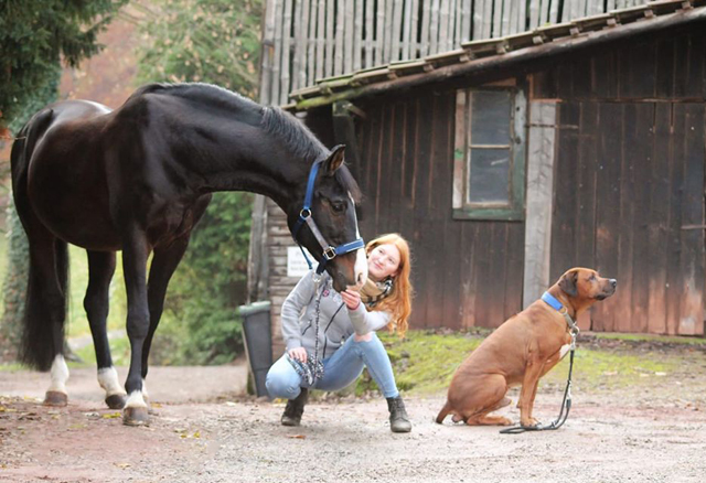 Prmienhengt SHAVALOU mit Johanna und Timber im November 2019 - Foto: Beate Langels