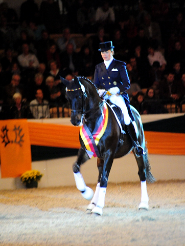 SERGEANT PEPPER TSF v. Exclusiv - Verabschiedung aus dem Sport - 54. Trakehner Hengstmarkt 2016 - Foto: Beate Langels -
Trakehner Gestt Hmelschenburg