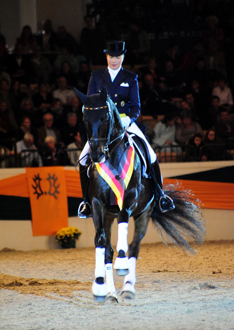 SERGEANT PEPPER TSF v. Exclusiv - Verabschiedung aus dem Sport - 54. Trakehner Hengstmarkt 2016 - Foto: Beate Langels -
Trakehner Gestt Hmelschenburg