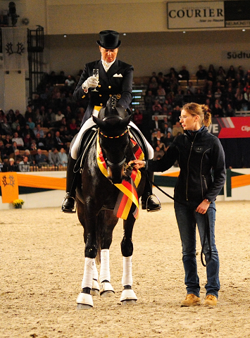 SERGEANT PEPPER TSF v. Exclusiv - Verabschiedung aus dem Sport - 54. Trakehner Hengstmarkt 2016 - Foto: Beate Langels -
Trakehner Gestt Hmelschenburg