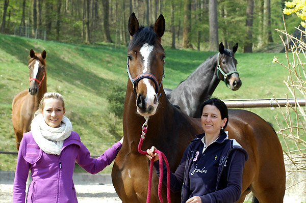 Zinedine Zidane von Summertime mit seine neuen Reiterinnen - Foto: Beate Langels